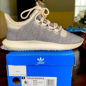 Adidas Tubular Sneakers